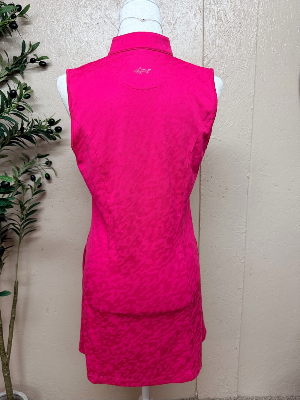 Greg Norman Collection Hot Pink Sleeveless Mini Dress - Picture 3 of 8